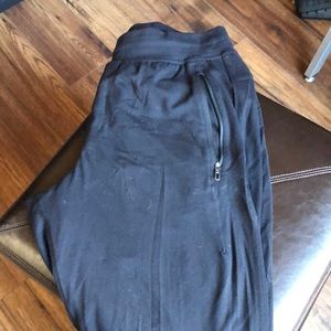 Men’s Black Lulemon Joggers